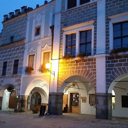 Ubytovani U Seniglu Hotel Telč Buitenkant foto